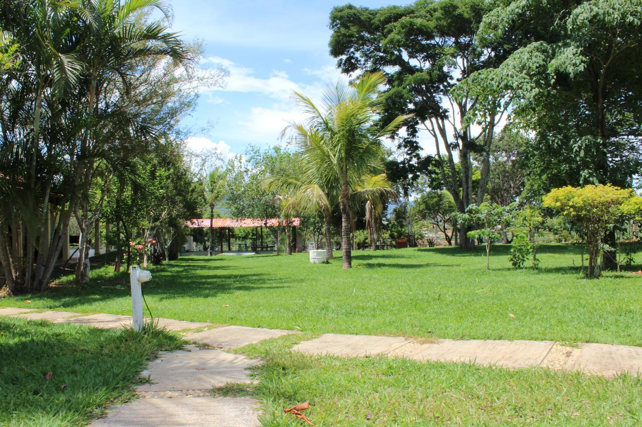 Pousada Toca Da Raposa Hotel Cavalcante Exterior foto